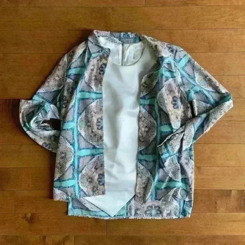 I.D.S. | Vintage  paisley blue white orange pattern button down size 6 (small)